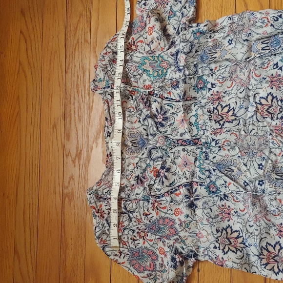 Max Studio floral printed boho top size small - Picture 9 of 10